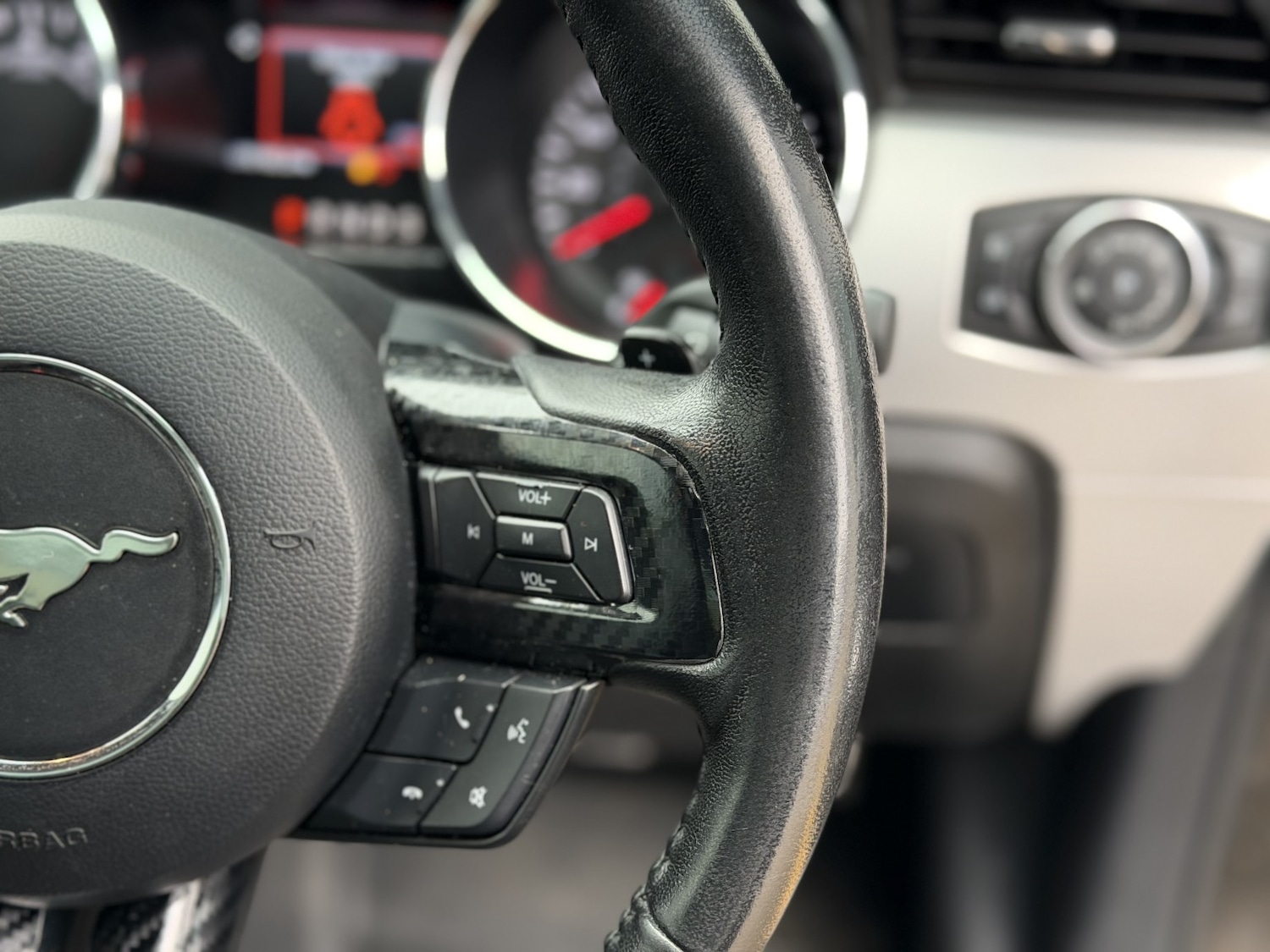 Used Ford Mustang 2017 for sale - 76945421: Photo 41