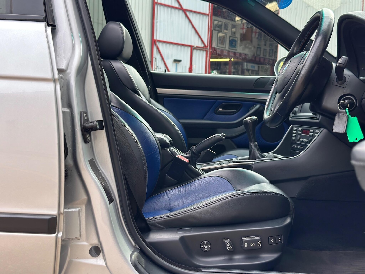 Used BMW M5 2002 for sale - 76189347: Photo 44