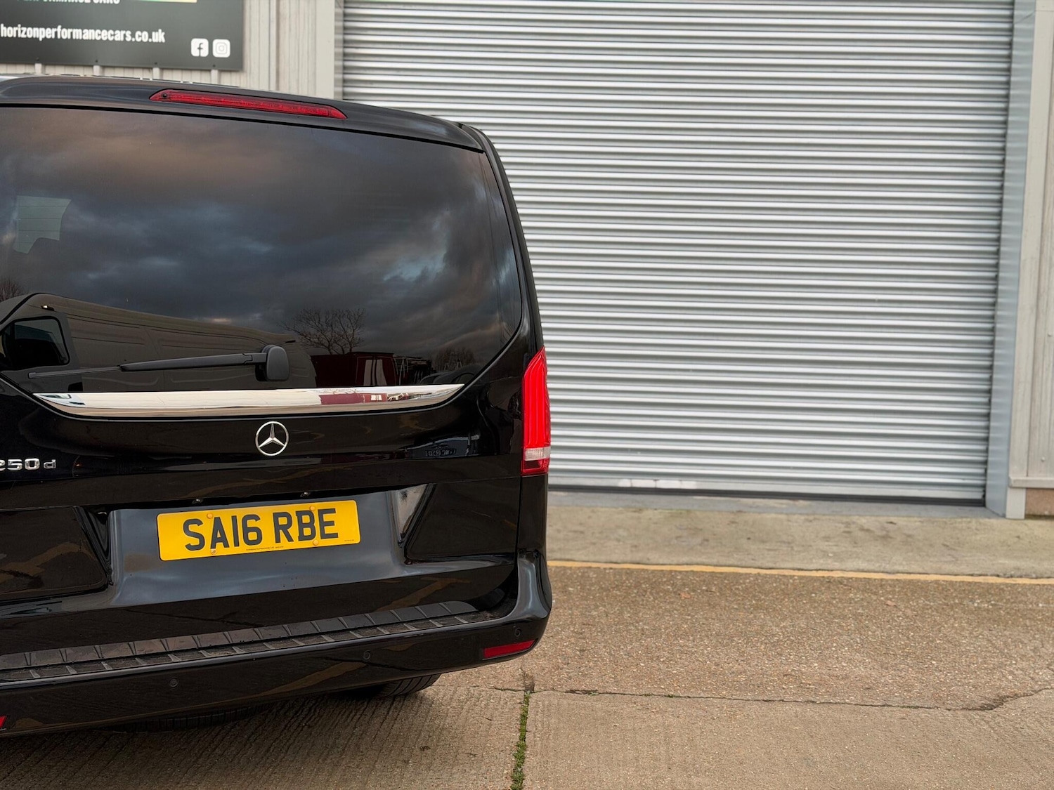 Used Mercedes-Benz V-Class 2016 for sale - 76701634: Photo 21