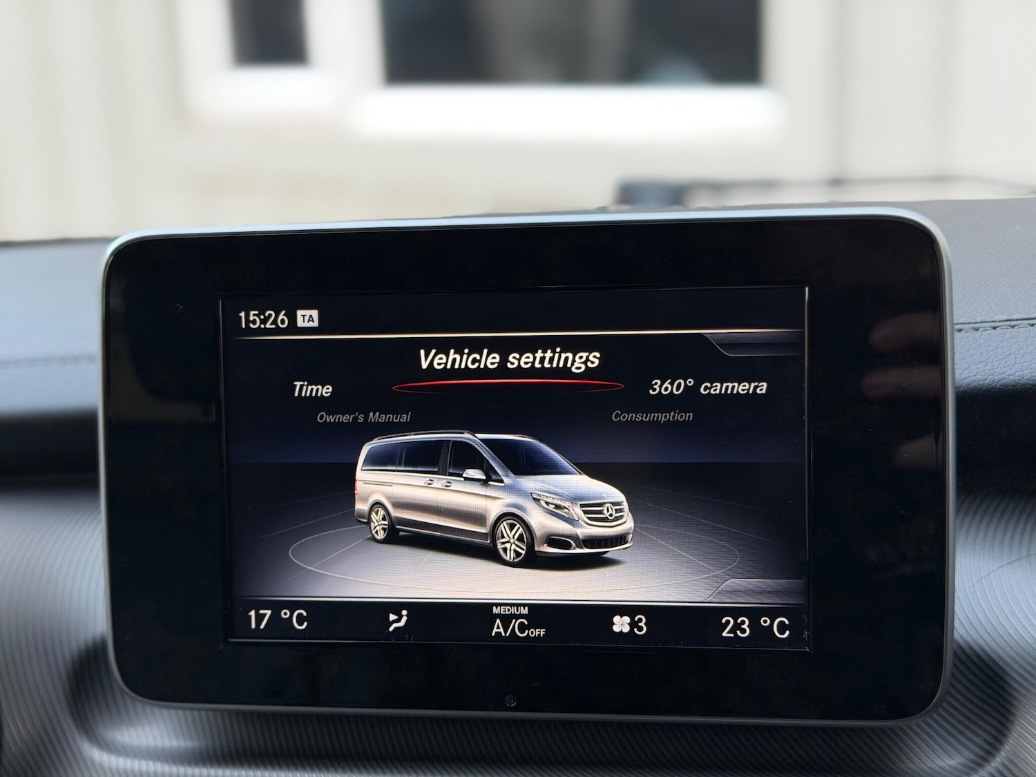 Used Mercedes-Benz V-Class 2016 for sale - 76701634: Photo 49