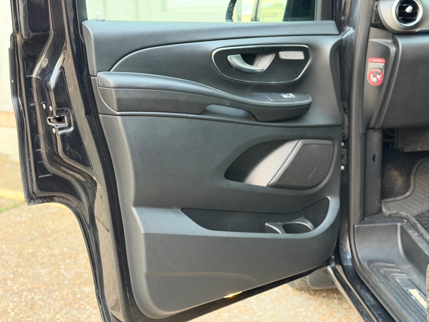 Used Mercedes-Benz V-Class 2016 for sale - 76701634: Photo 52