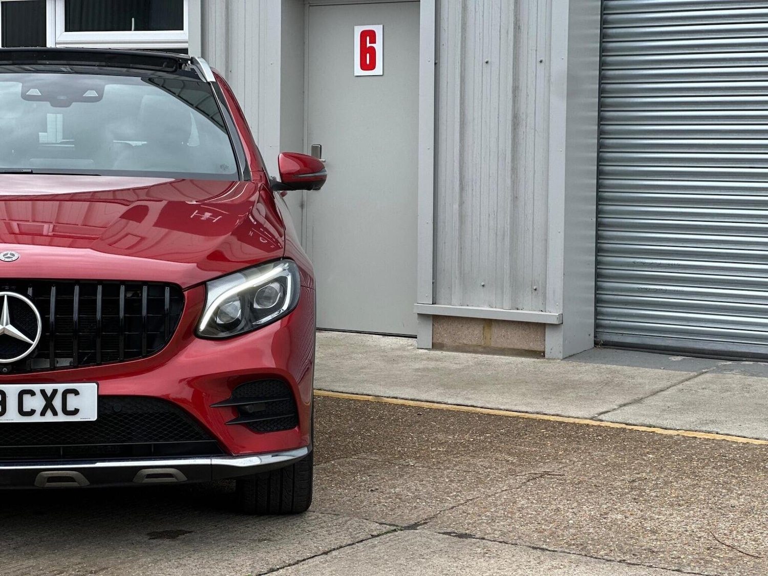 Used Mercedes-Benz GLC 2017 for sale - 76945427: Photo 25