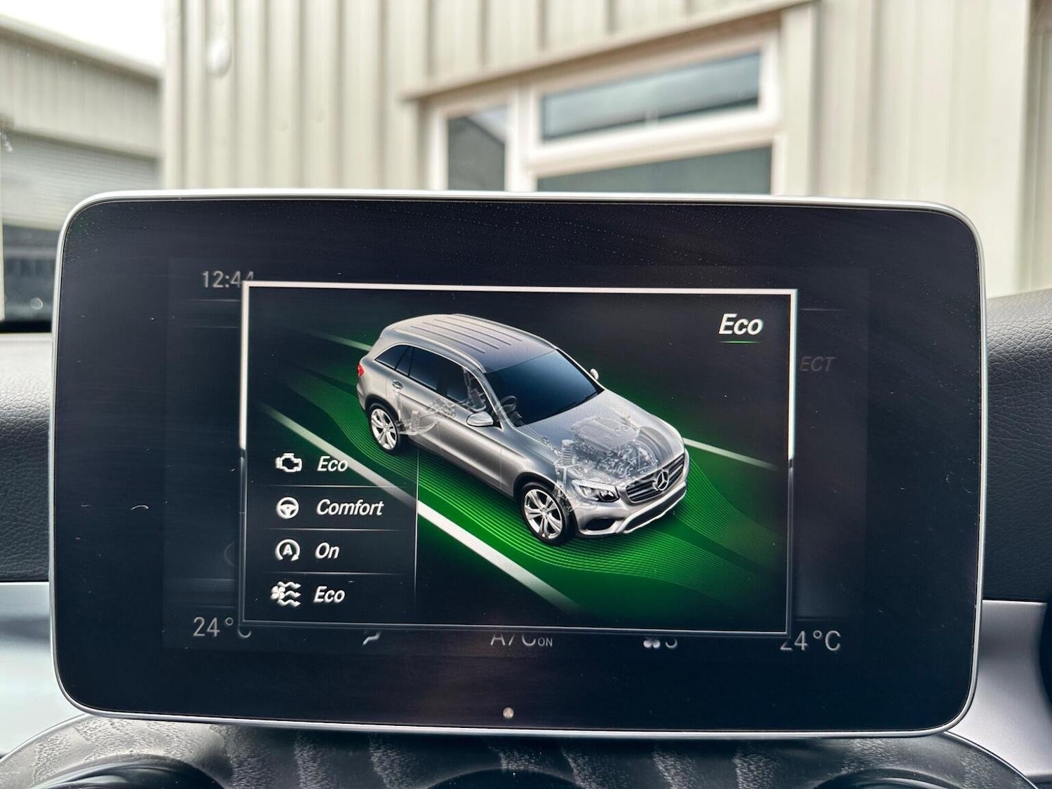 Used Mercedes-Benz GLC 2017 for sale - 76945427: Photo 54