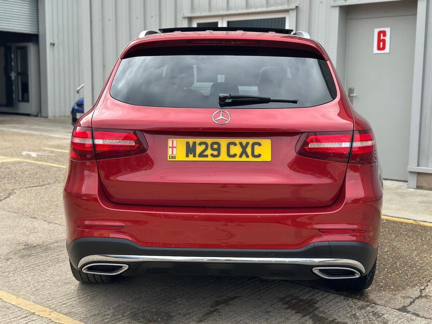 Used Mercedes-Benz GLC 2017 for sale - 76945427: Photo 9