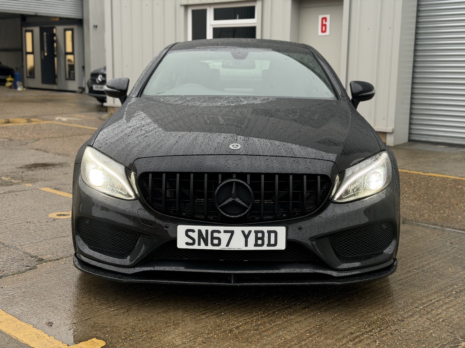 Used Mercedes-Benz C Class 2017 for sale - 77789313: Photo 4