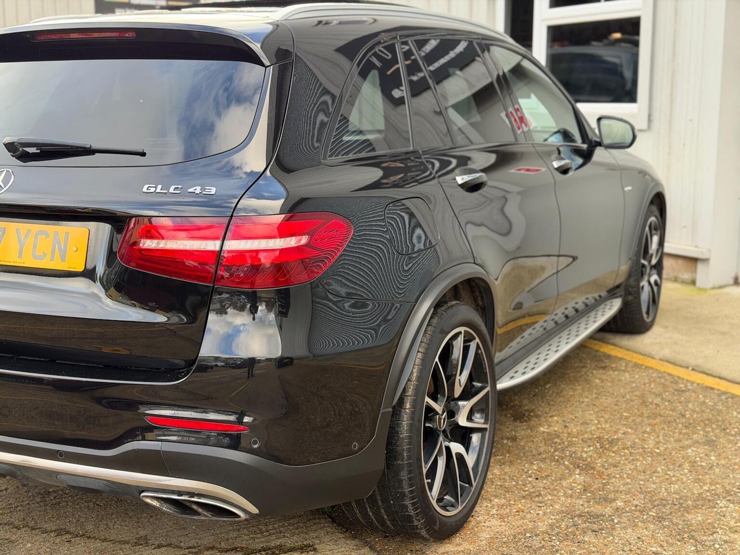 Used Mercedes-Benz GLC 2017 for sale - 76945433: Photo 15