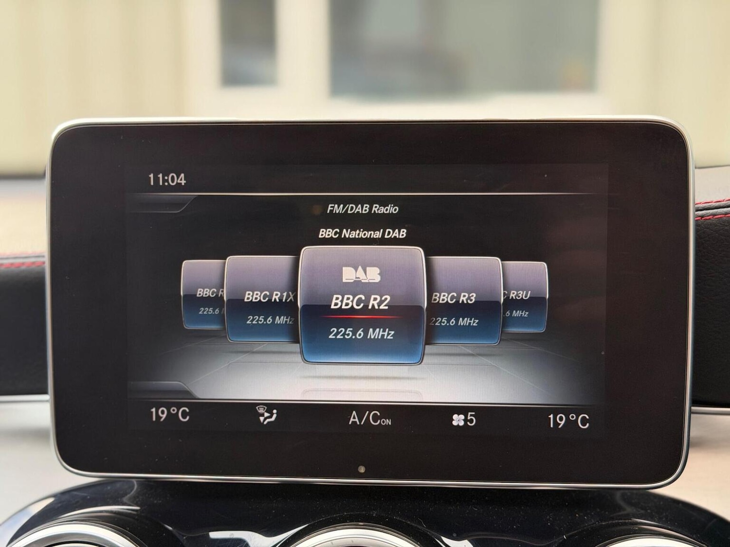 Used Mercedes-Benz GLC 2017 for sale - 76945433: Photo 44