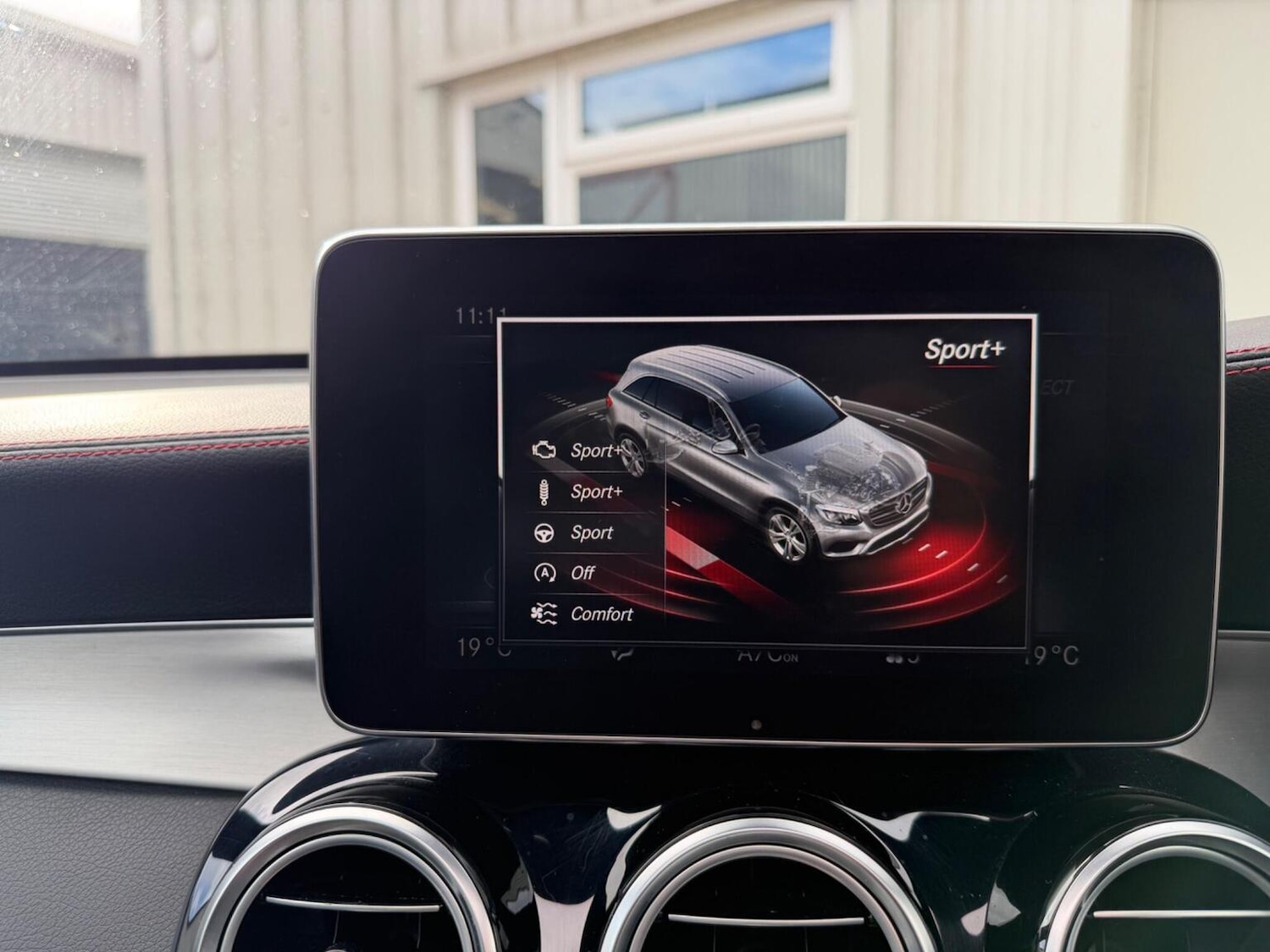 Used Mercedes-Benz GLC 2017 for sale - 76945433: Photo 50