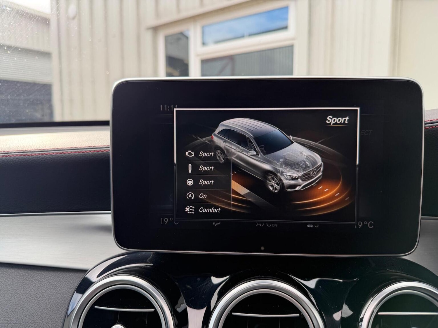 Used Mercedes-Benz GLC 2017 for sale - 76945433: Photo 51