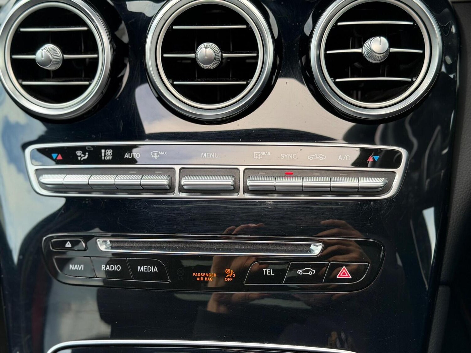 Used Mercedes-Benz GLC 2017 for sale - 76945433: Photo 54