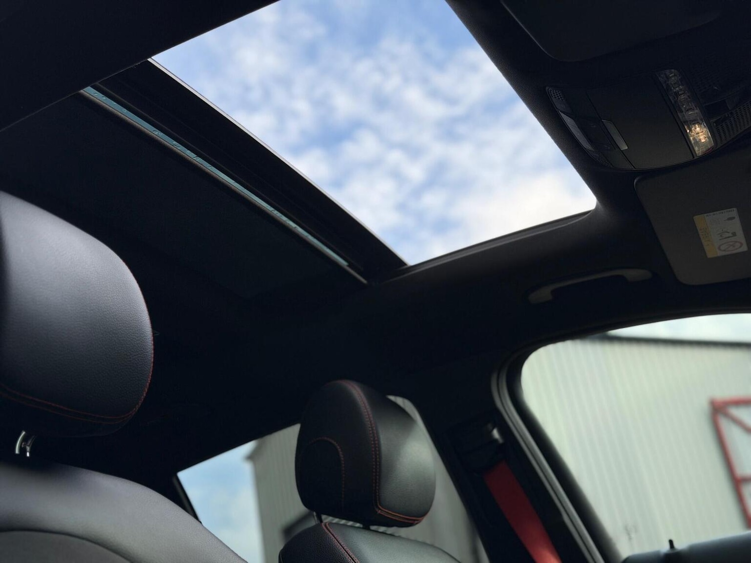 Used Mercedes-Benz GLC 2017 for sale - 76945433: Photo 56