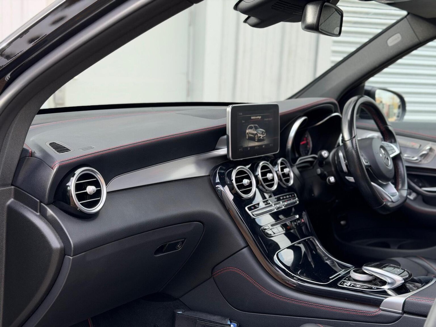 Used Mercedes-Benz GLC 2017 for sale - 76945433: Photo 58