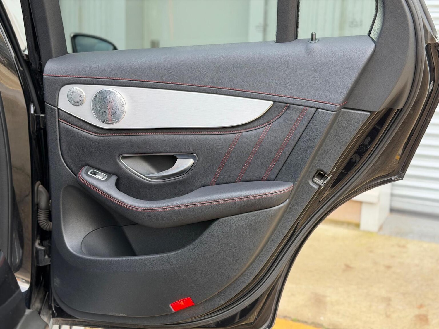 Used Mercedes-Benz GLC 2017 for sale - 76945433: Photo 61