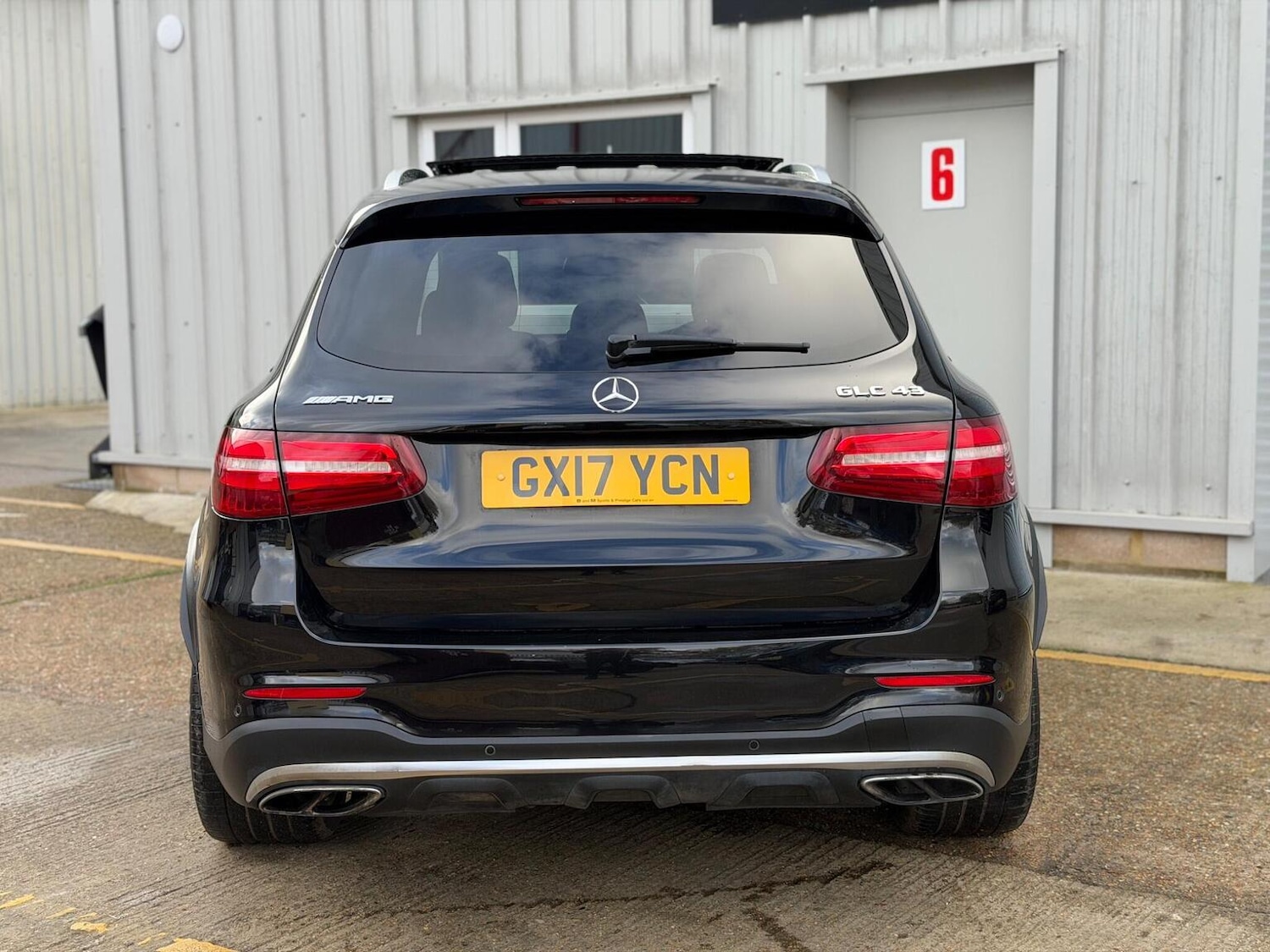 Used Mercedes-Benz GLC 2017 for sale - 76945433: Photo 8