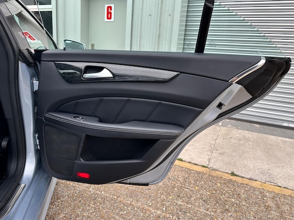Used Mercedes-Benz CLS 2017 for sale - 74687050: Photo 62