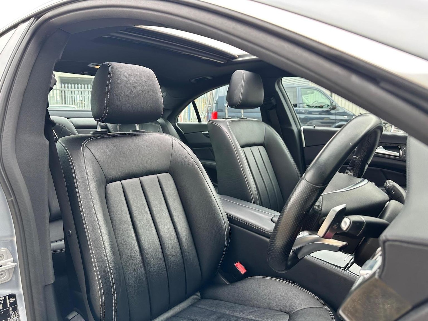 Used Mercedes-Benz CLS 2017 for sale - 76945435: Photo 37