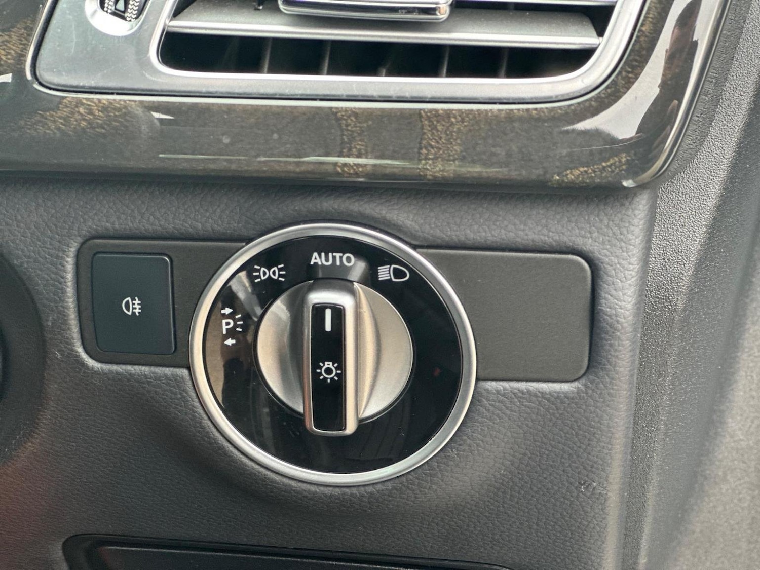 Used Mercedes-Benz CLS 2017 for sale - 76945435: Photo 42