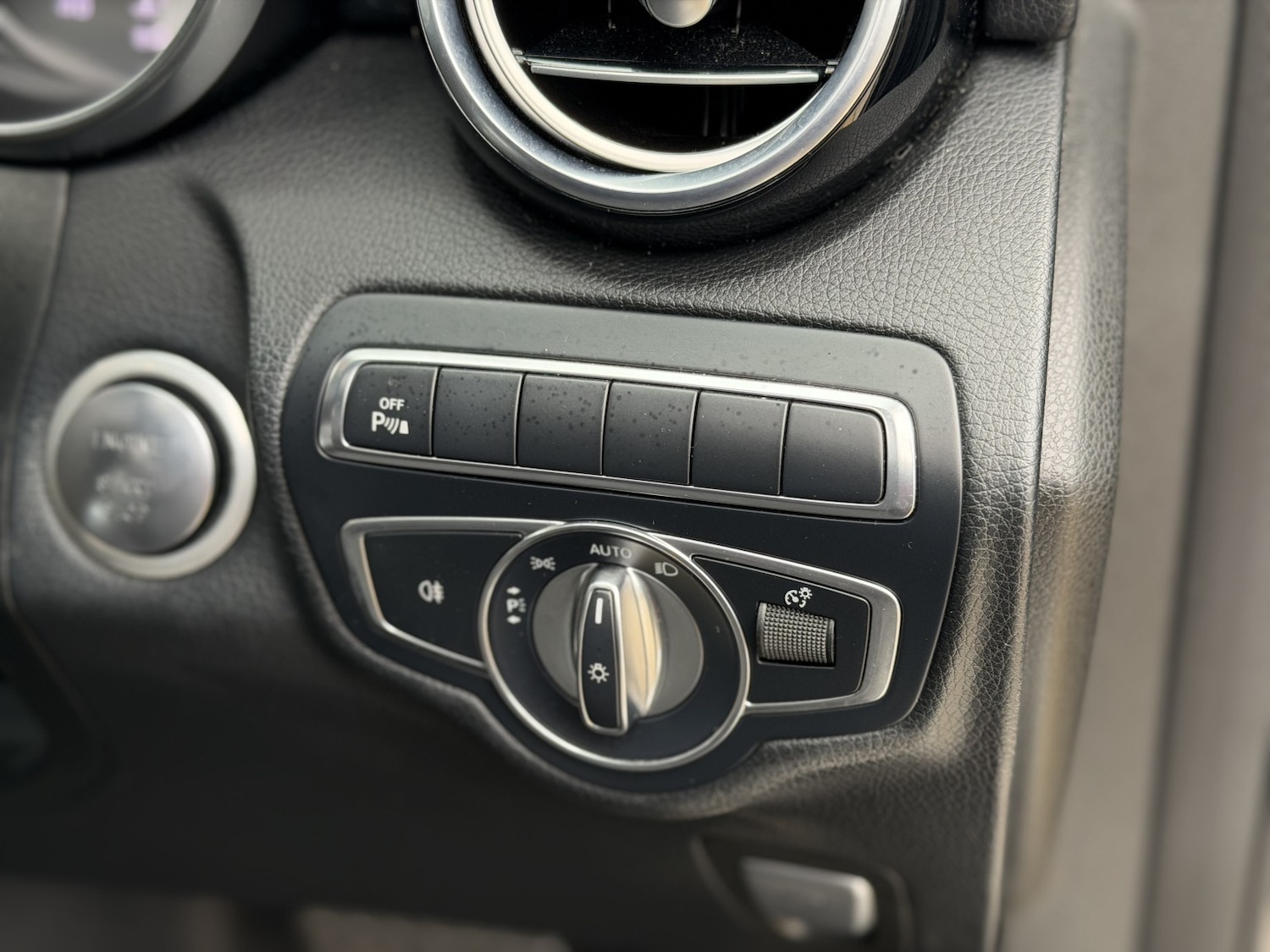 Used Mercedes-Benz GLC 2017 for sale - 78139431: Photo 40