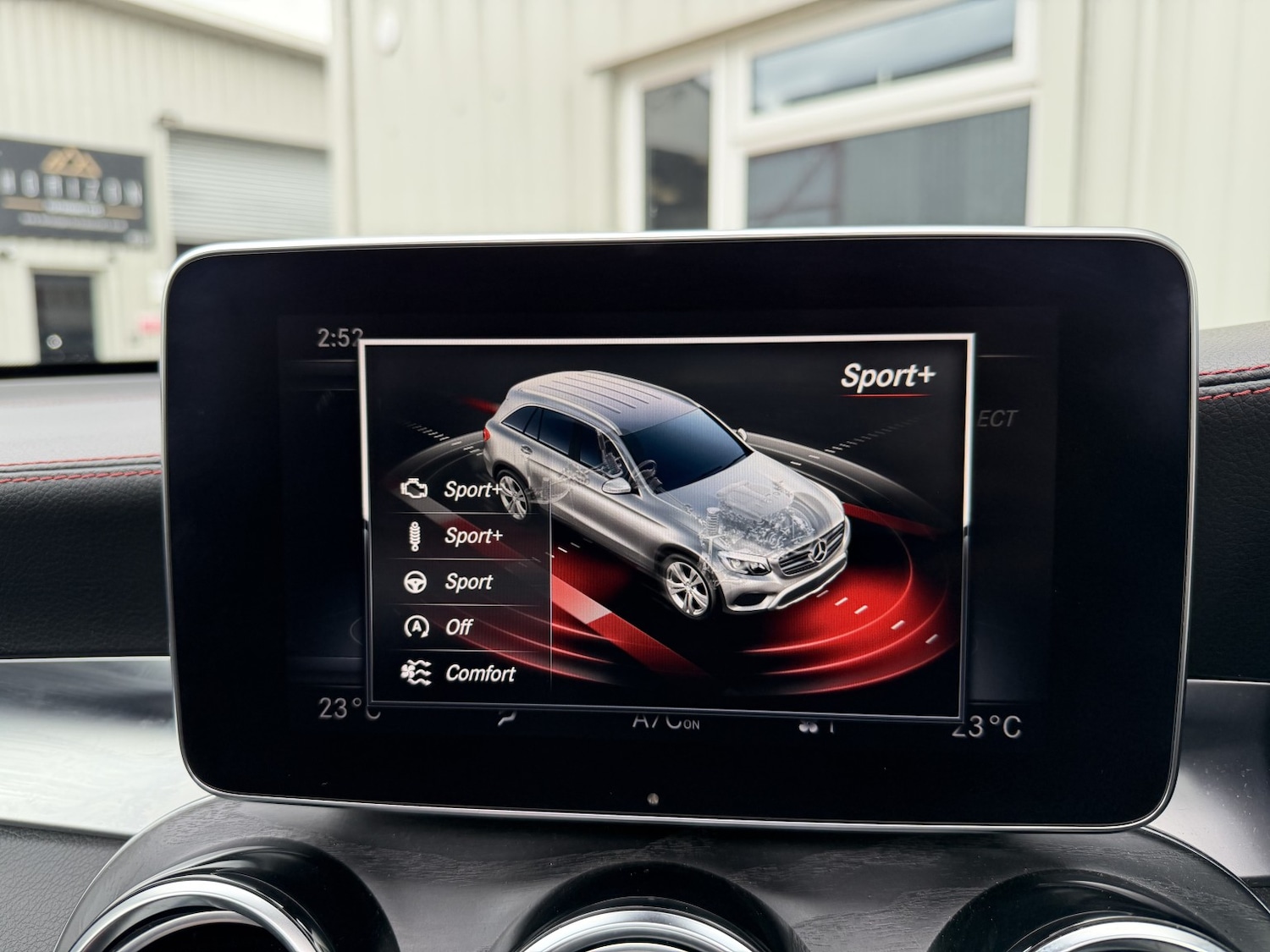 Used Mercedes-Benz GLC 2017 for sale - 78139431: Photo 54