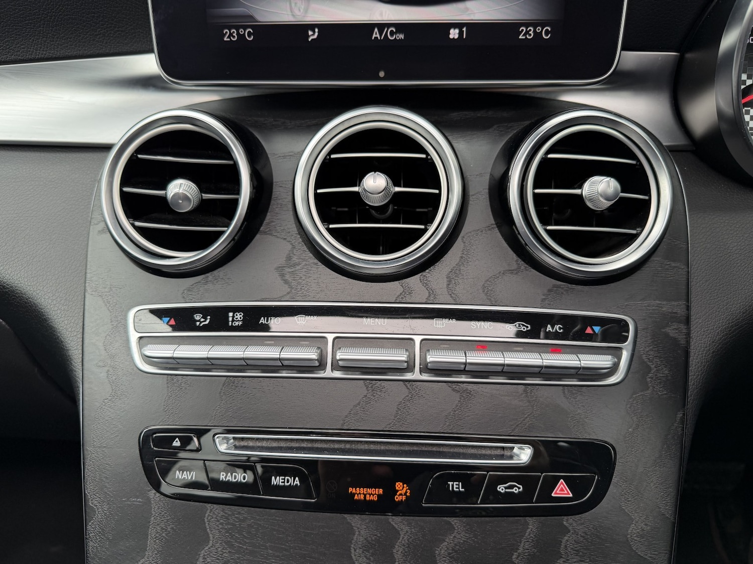 Used Mercedes-Benz GLC 2017 for sale - 78139431: Photo 57