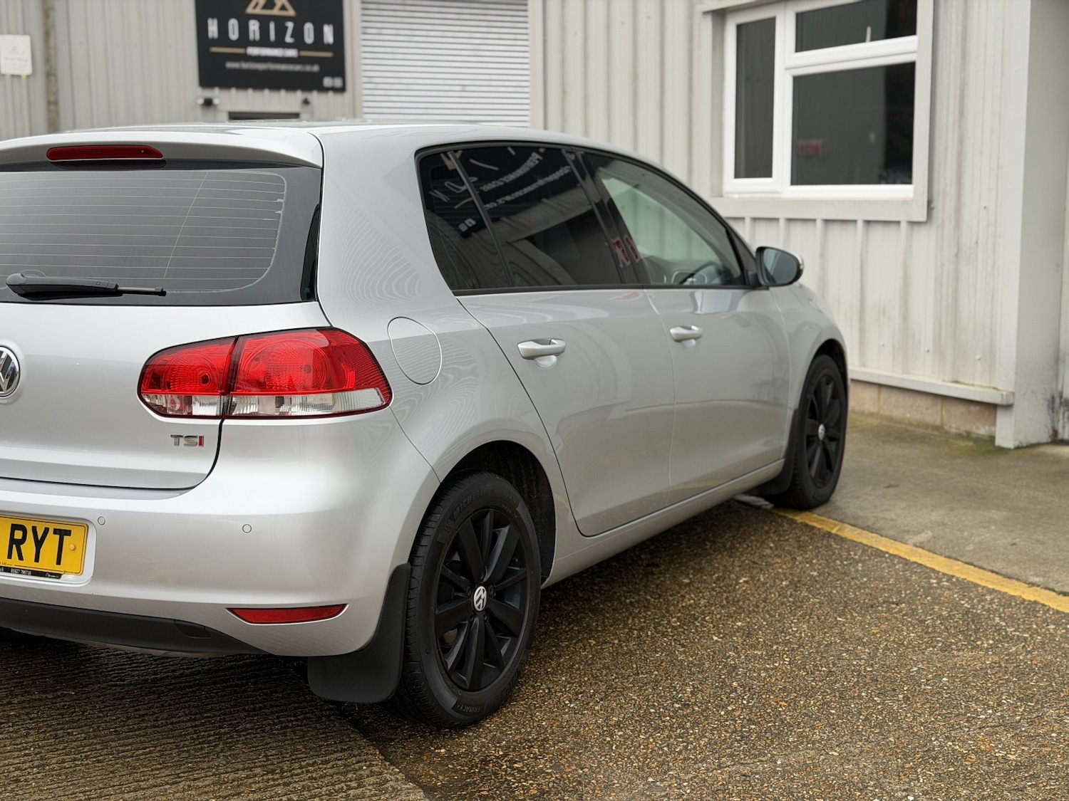 Used Volkswagen Golf 2010 for sale - 77148242: Photo 16