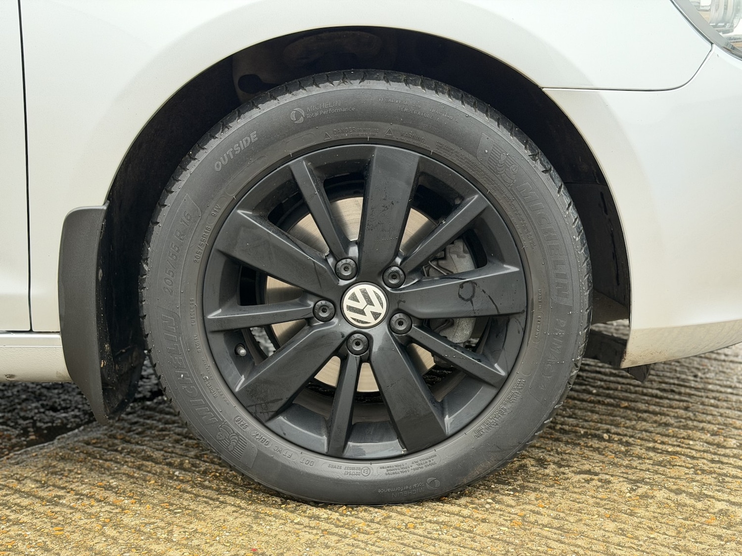 Used Volkswagen Golf 2010 for sale - 77148242: Photo 25