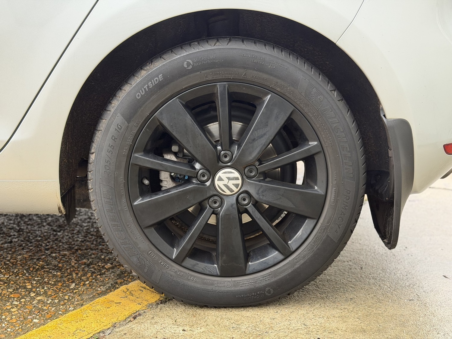 Used Volkswagen Golf 2010 for sale - 77148242: Photo 28