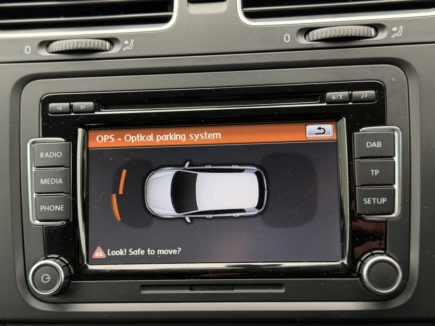 Used Volkswagen Golf 2010 for sale - 77148242: Photo 48