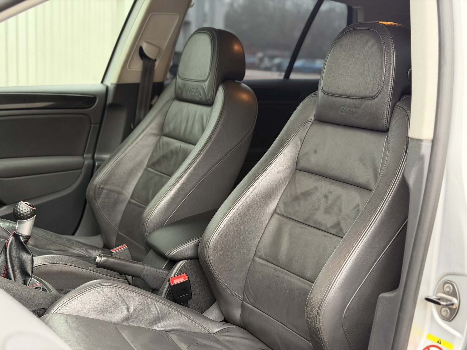 Used Volkswagen Golf 2010 for sale - 77148242: Photo 53