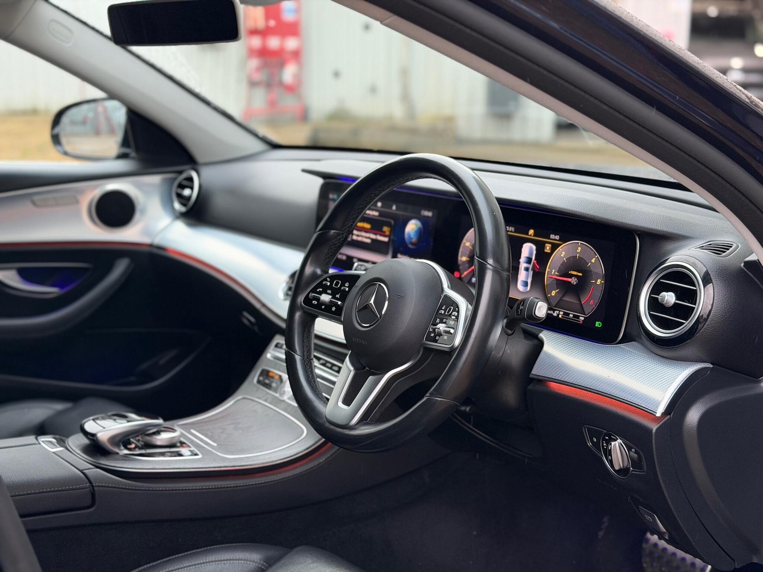 Used Mercedes-Benz E Class 2020 for sale - 76521534: Photo 31