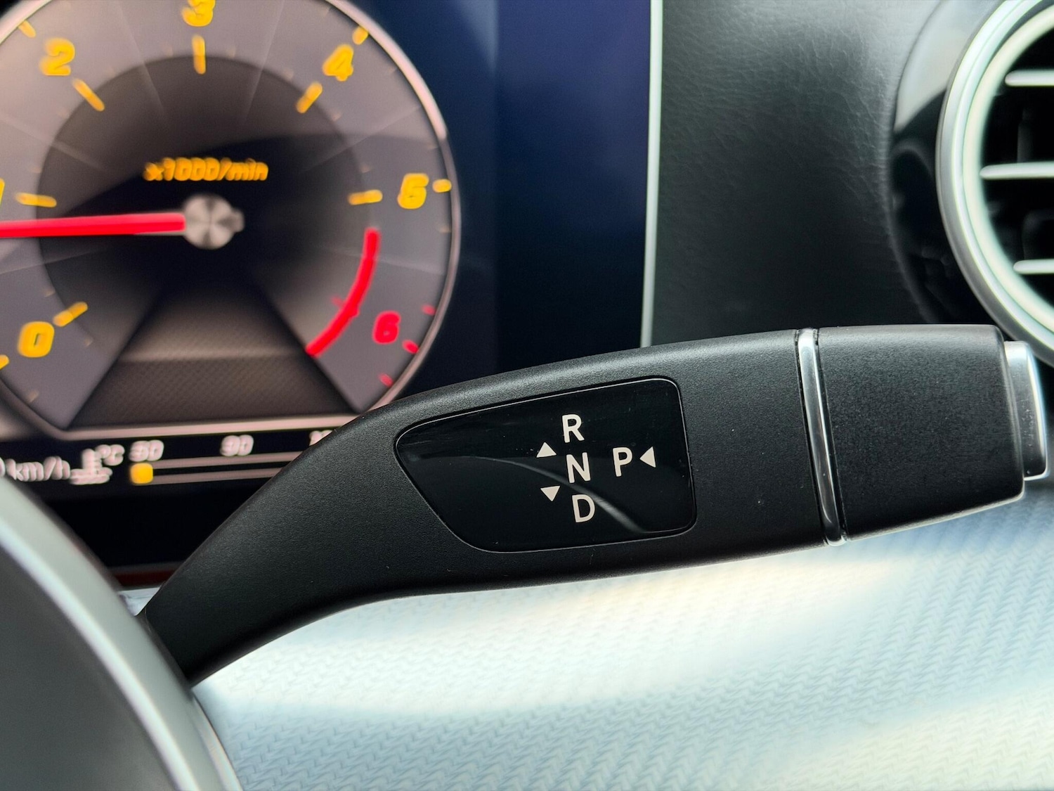 Used Mercedes-Benz E Class 2020 for sale - 76521534: Photo 44