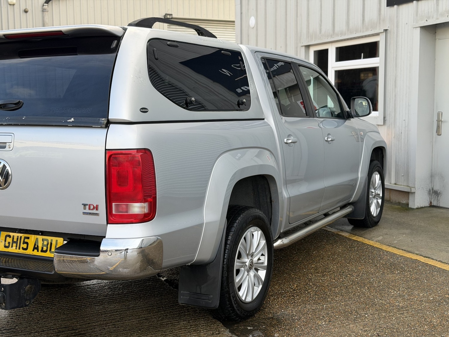 Used Volkswagen Amarok 2015 for sale - 77233755: Photo 18