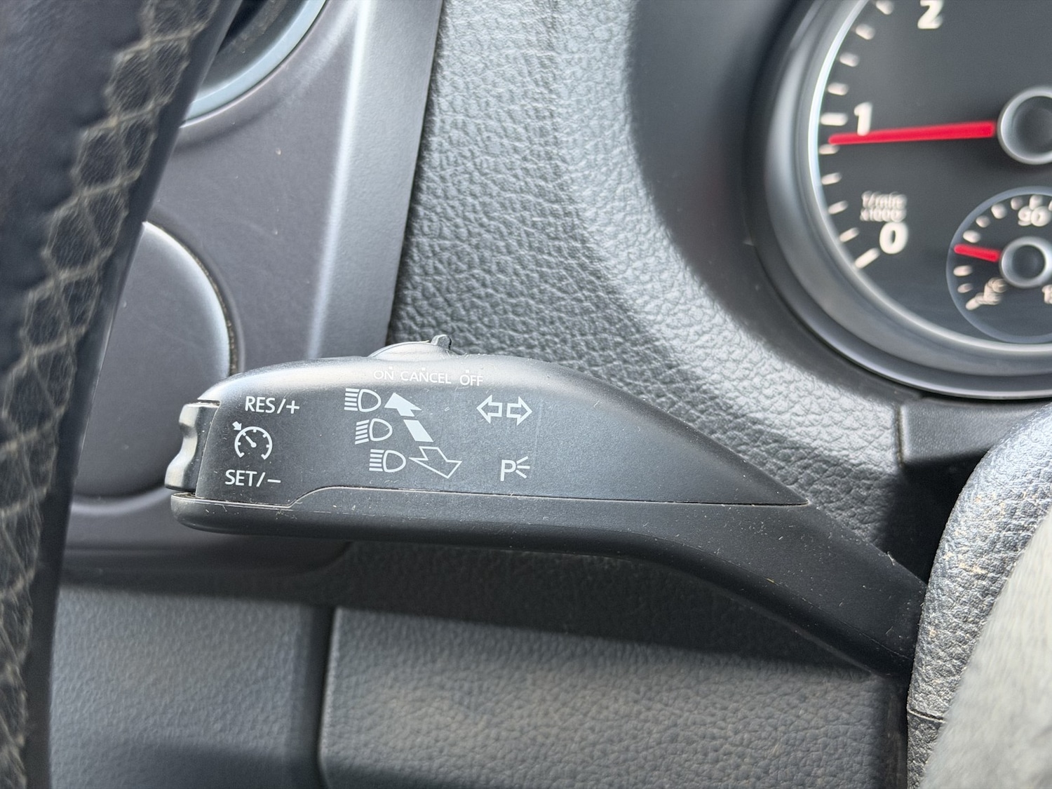 Used Volkswagen Amarok 2015 for sale - 77233755: Photo 34