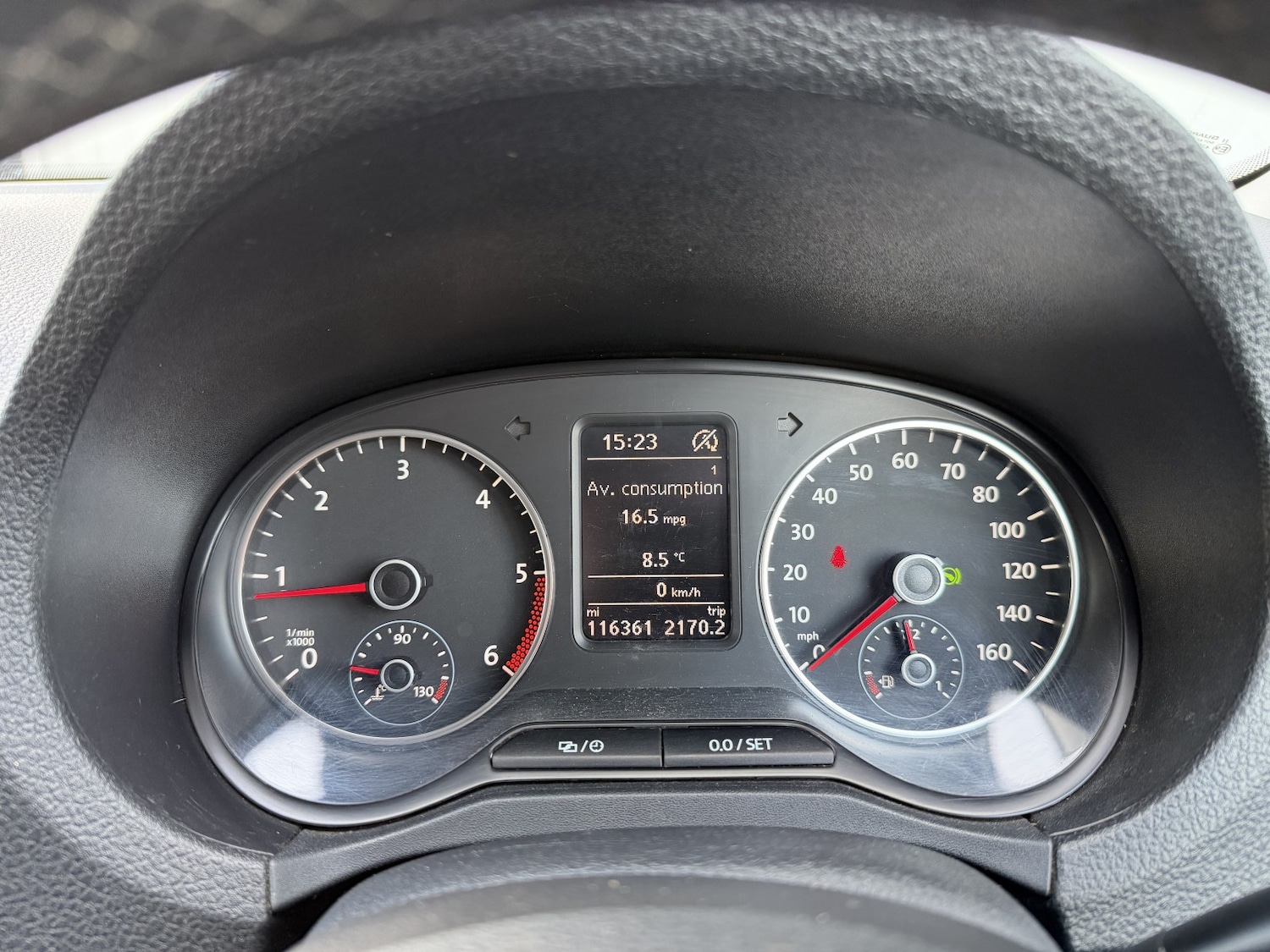 Used Volkswagen Amarok 2015 for sale - 77233755: Photo 36