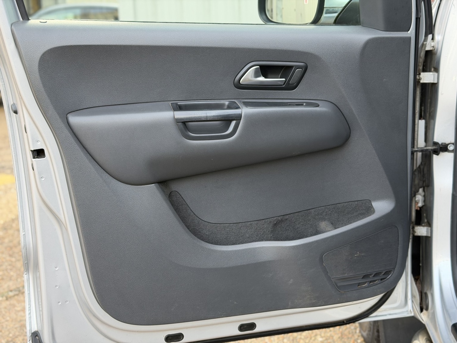 Used Volkswagen Amarok 2015 for sale - 77233755: Photo 46