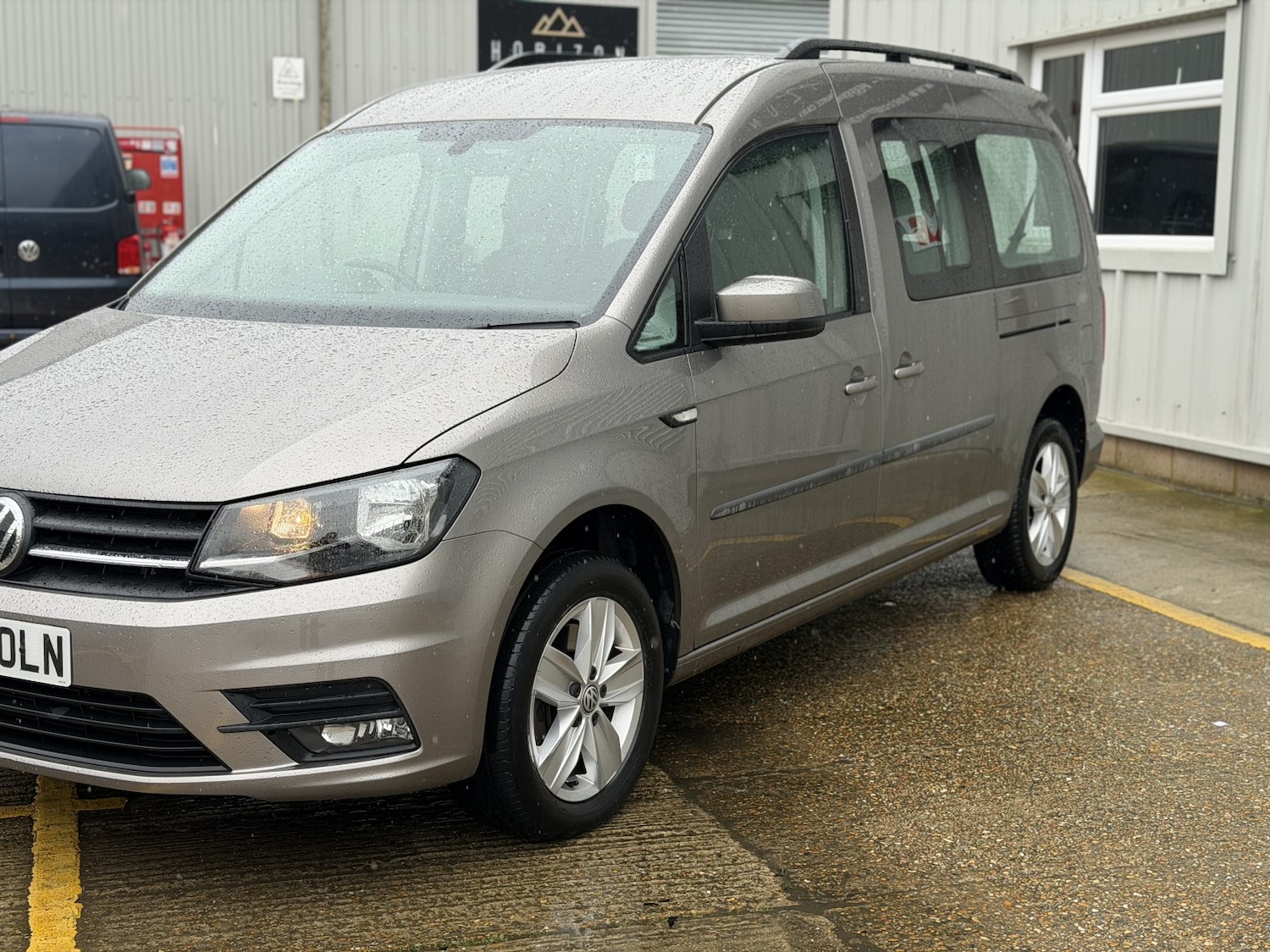 Used Volkswagen Caddy Maxi Life 2019 for sale - 77465753: Photo 14