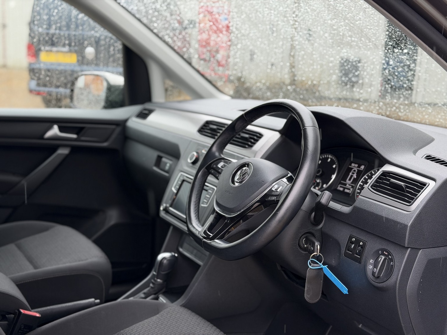 Used Volkswagen Caddy Maxi Life 2019 for sale - 77465753: Photo 31