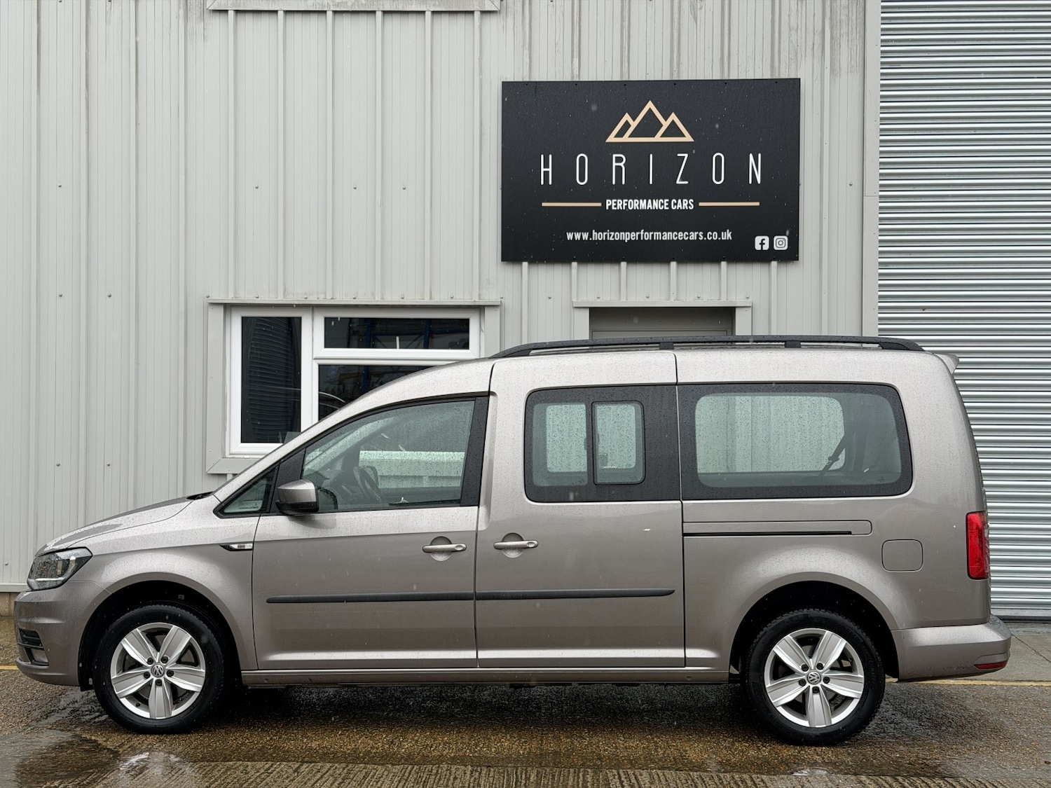 Used Volkswagen Caddy Maxi Life 2019 for sale - 77465753: Photo 6