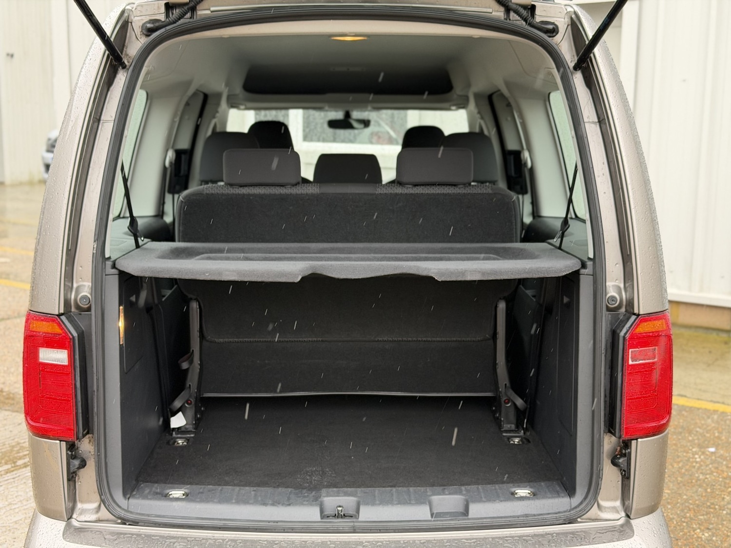 Used Volkswagen Caddy Maxi Life 2019 for sale - 77465753: Photo 64