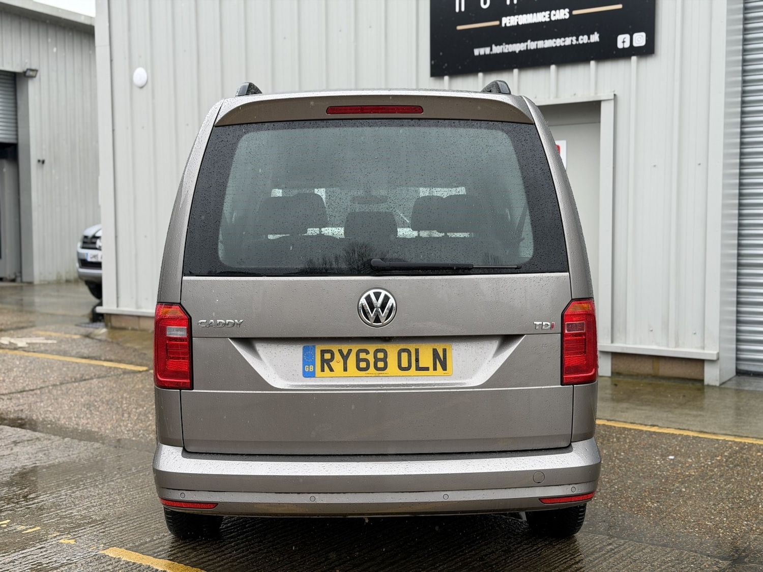 Used Volkswagen Caddy Maxi Life 2019 for sale - 77465753: Photo 9