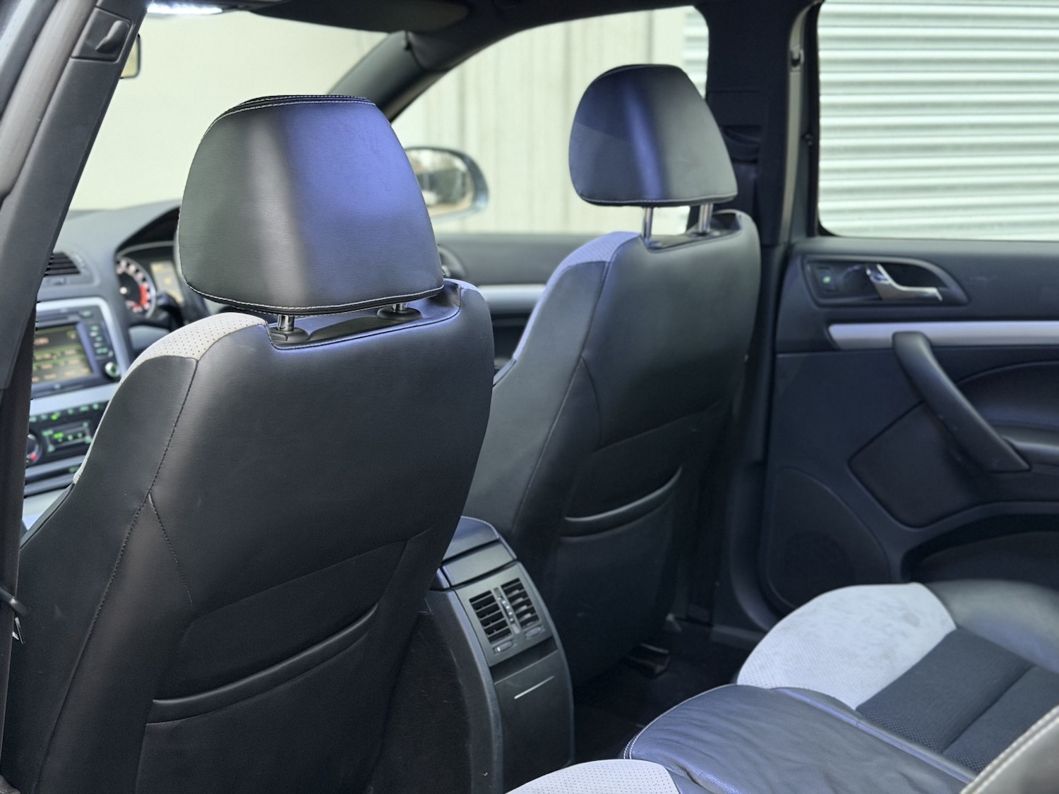 Used Skoda Octavia 2011 for sale - 77033118: Photo 48