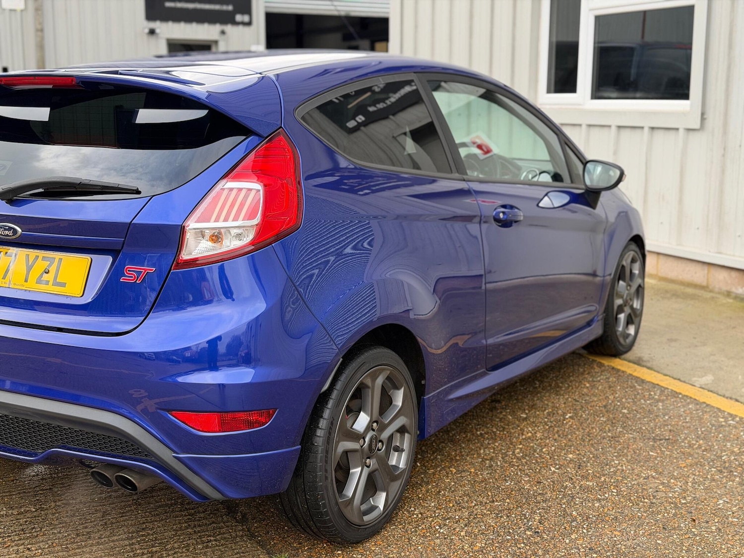 Used Ford Fiesta 2017 for sale - 76550907: Photo 15