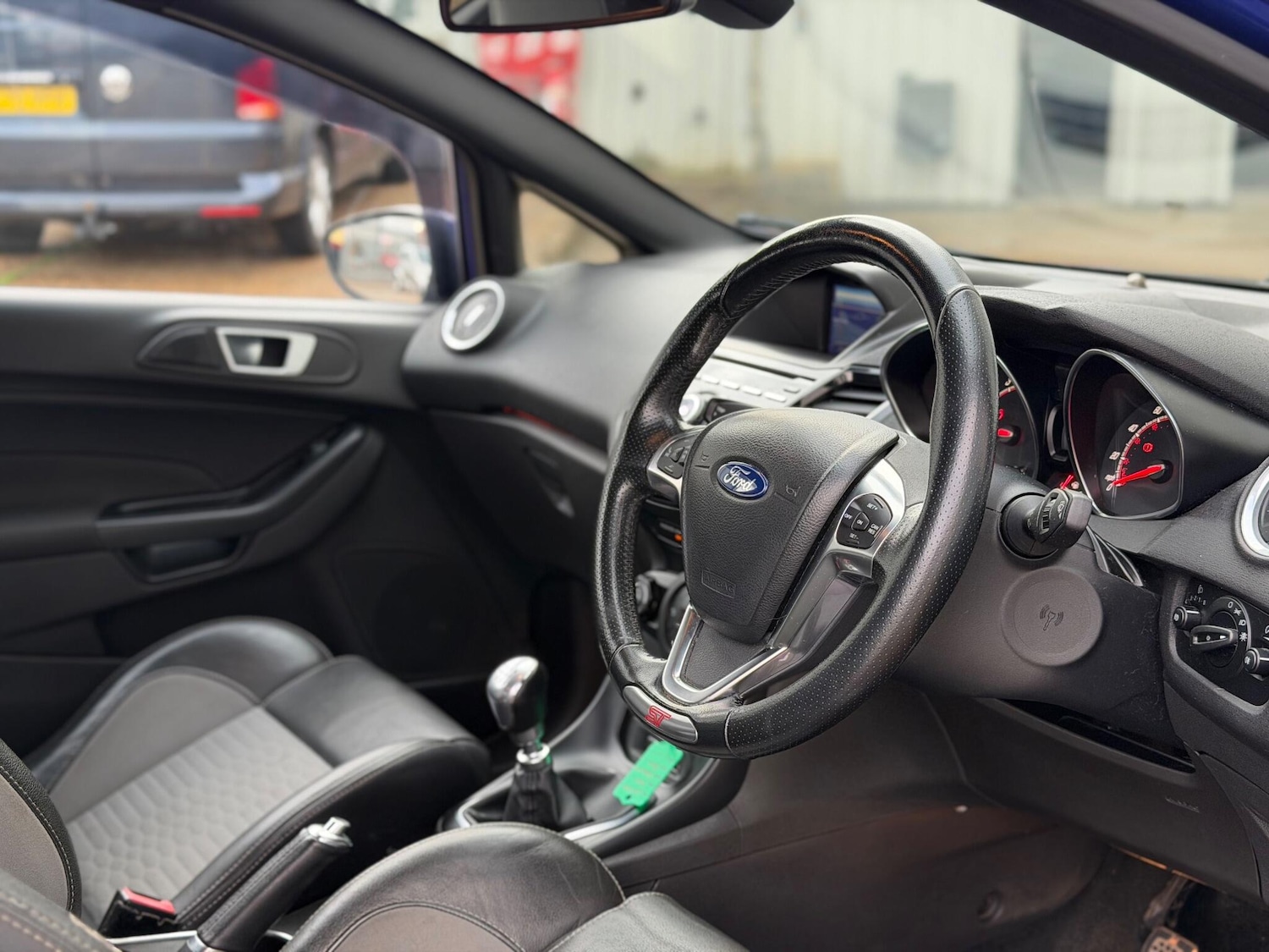 Used Ford Fiesta 2017 for sale - 76550907: Photo 30