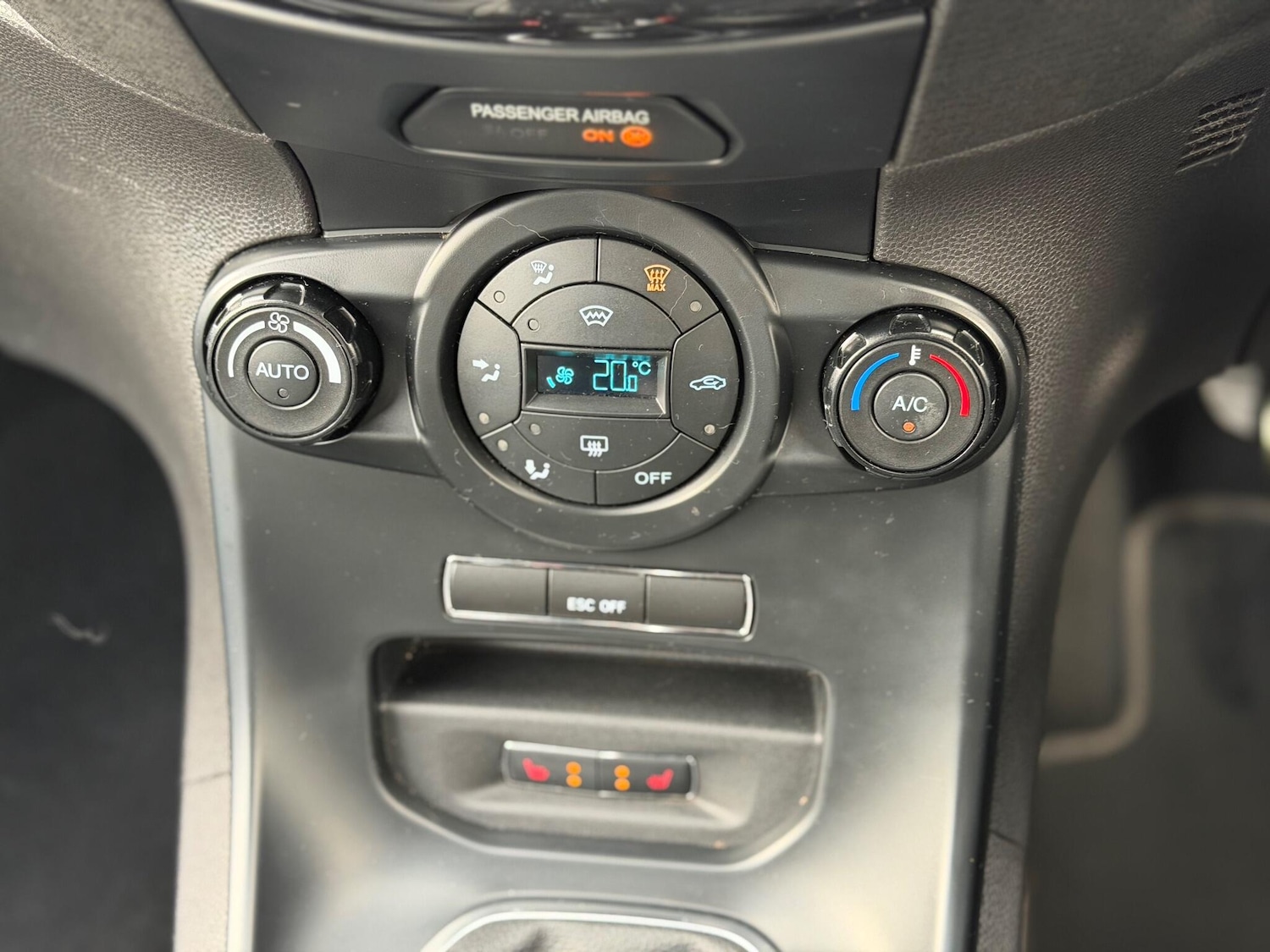 Used Ford Fiesta 2017 for sale - 76550907: Photo 49