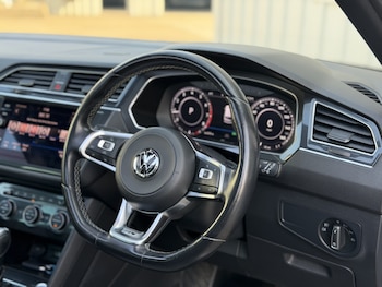 Used Volkswagen Tiguan 2017 for sale - 78534748: Photo