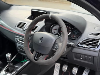 Used Renault Megane 2013 for sale - 76742792: Photo