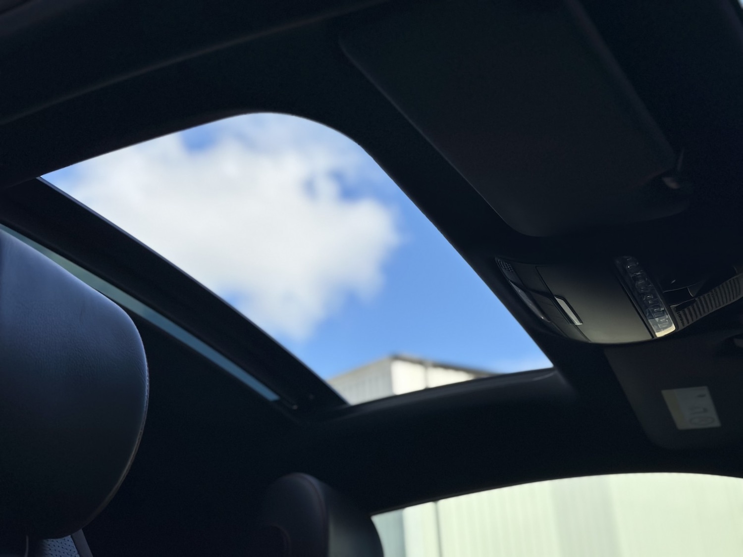 Used Mercedes-Benz C Class 2017 for sale - 77409509: Photo 3