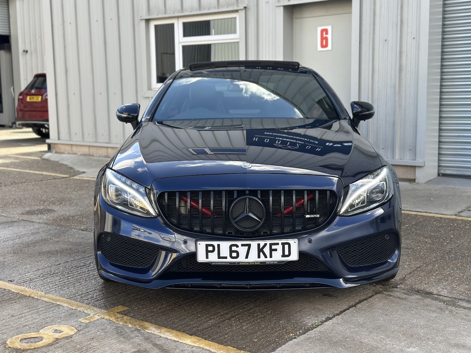 Used Mercedes-Benz C Class 2017 for sale - 77409509: Photo 4