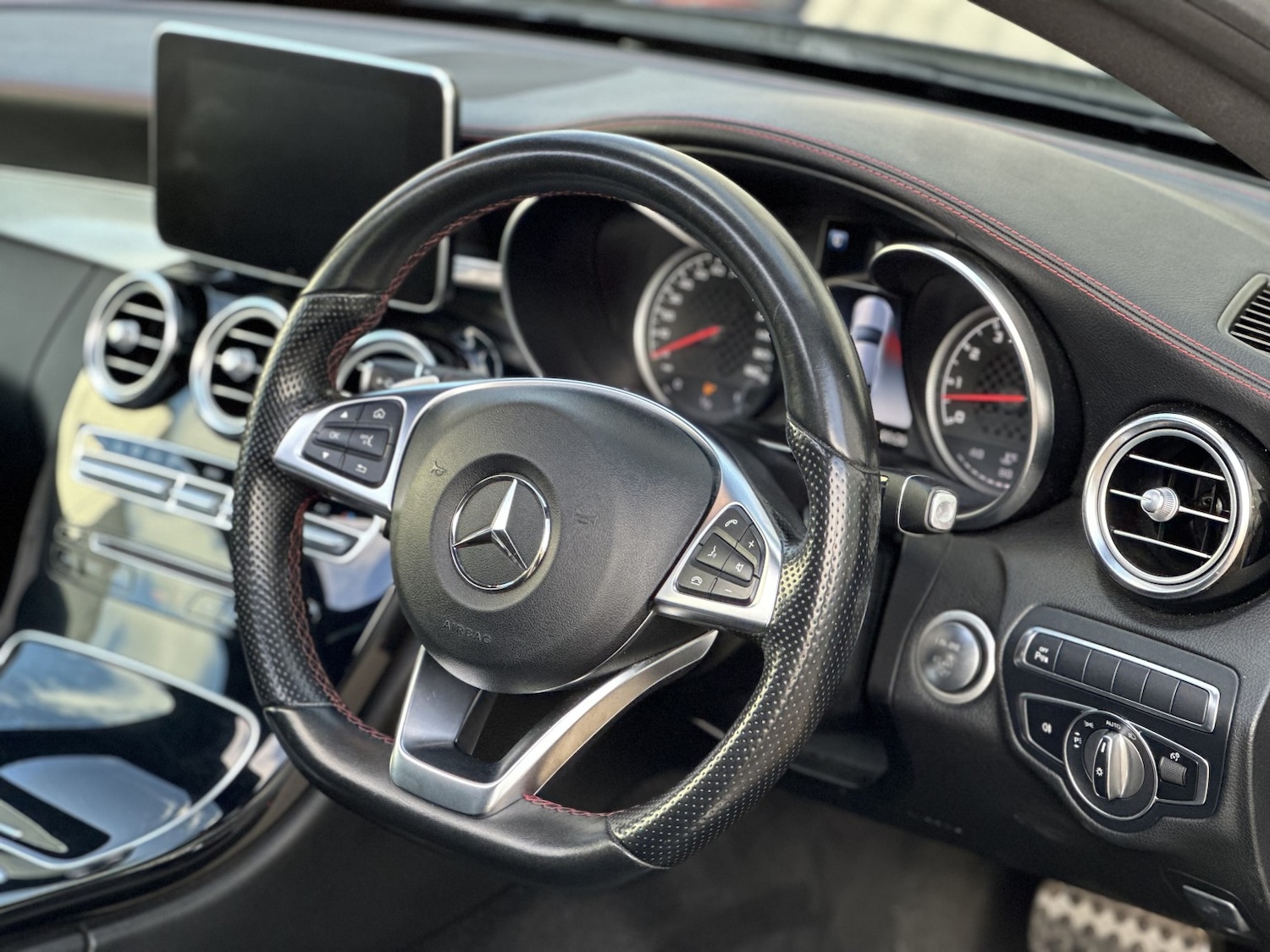 Used Mercedes-Benz C Class 2017 for sale - 77409509: Photo 42