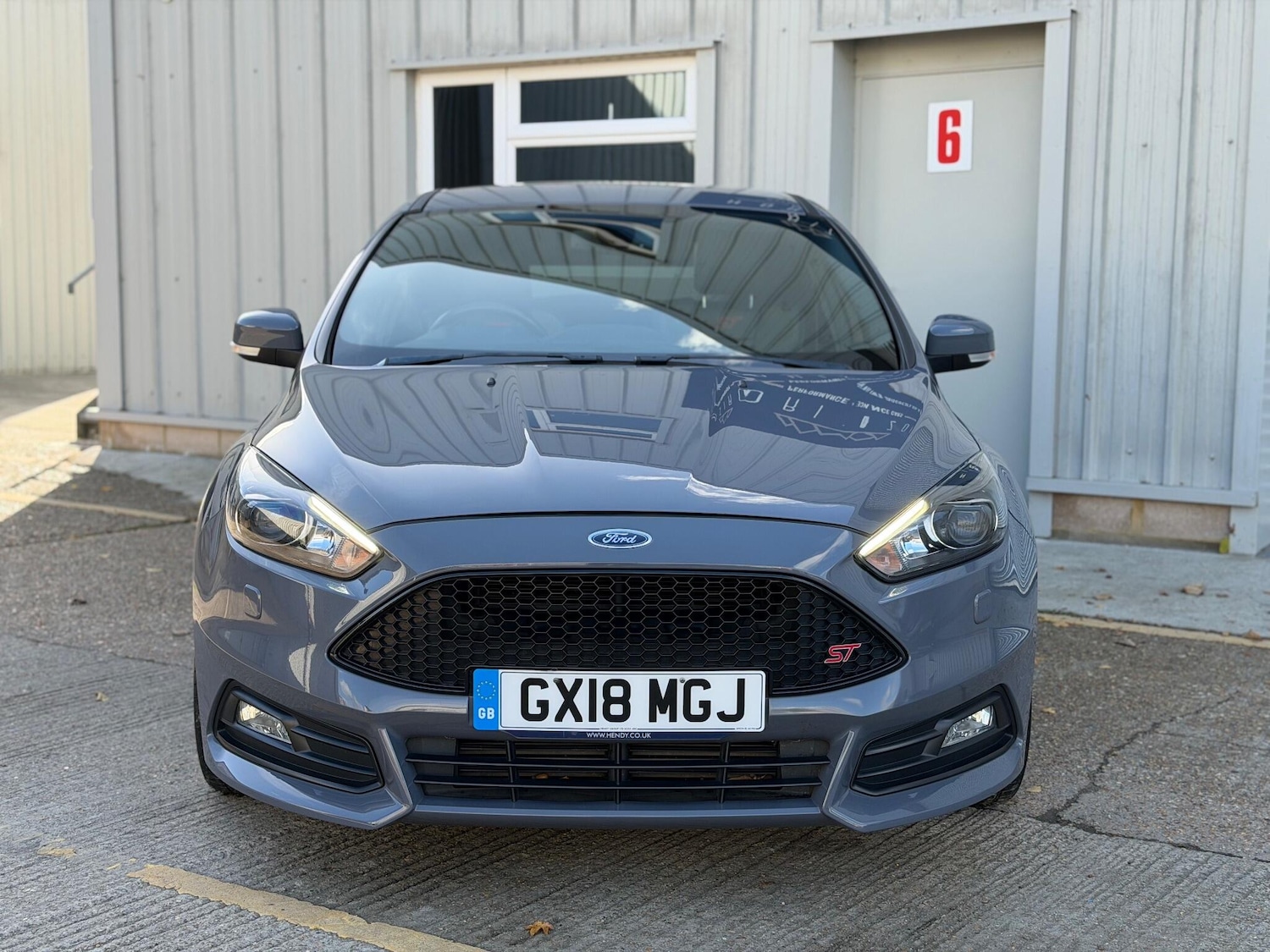 Used Ford Focus 2018 for sale - 76399261: Photo 3